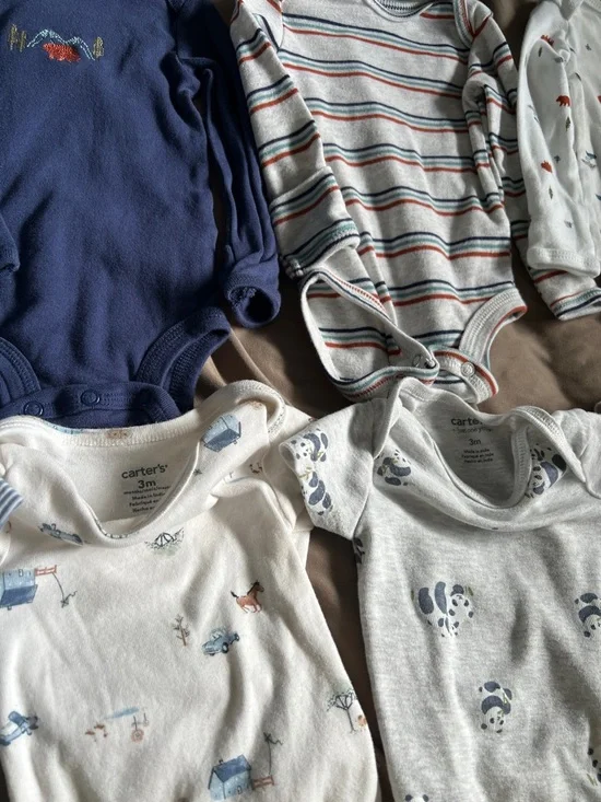 Carters Assorted Baby One-Piece Bodysuit all 3 months - Picture 2 of 2